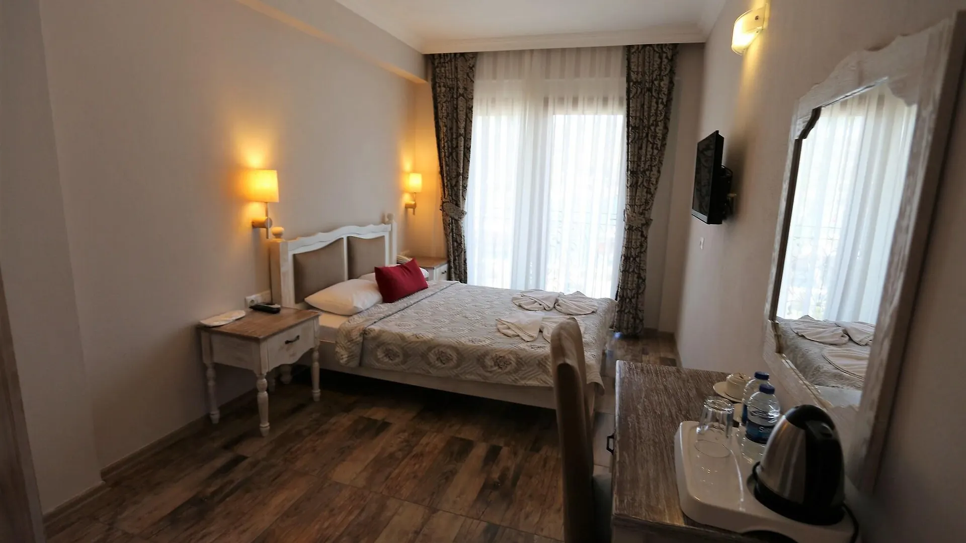 Cennet Life Hotel Fethiye 3*,