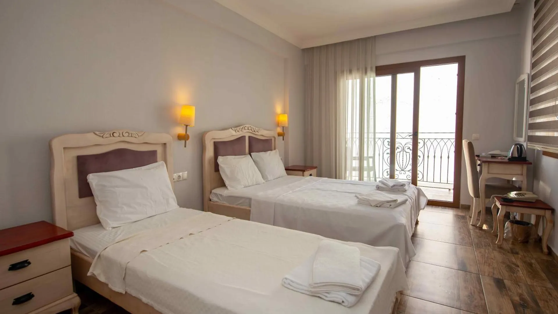 Cennet Life Hotel Φετιγιέ